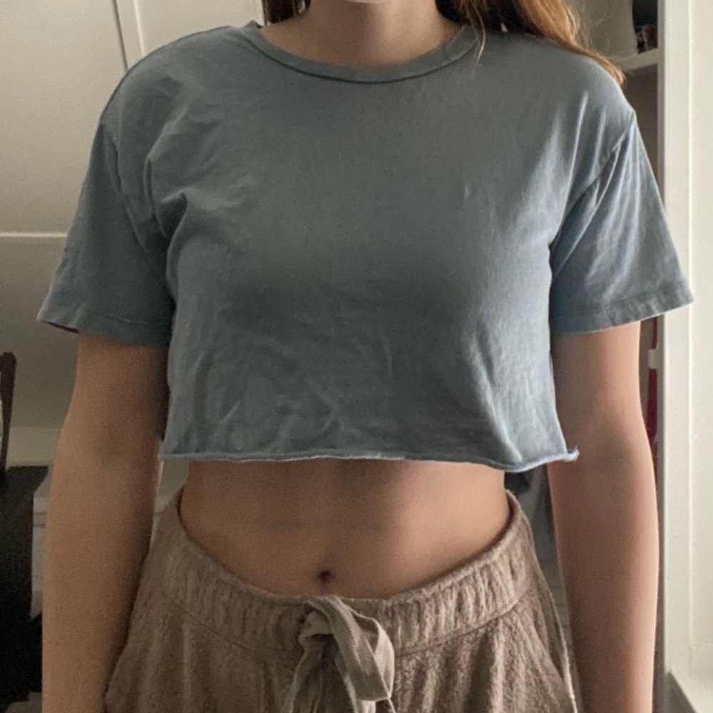 Garage Cropped Short Sleeve Top